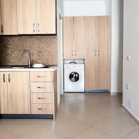 Apartamenti Velvet Shëngjin 外观 照片