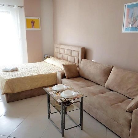 Apartamenti Velvet Shëngjin 外观 照片