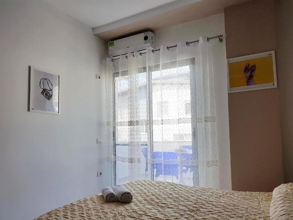 Apartamenti Velvet Shëngjin 外观 照片